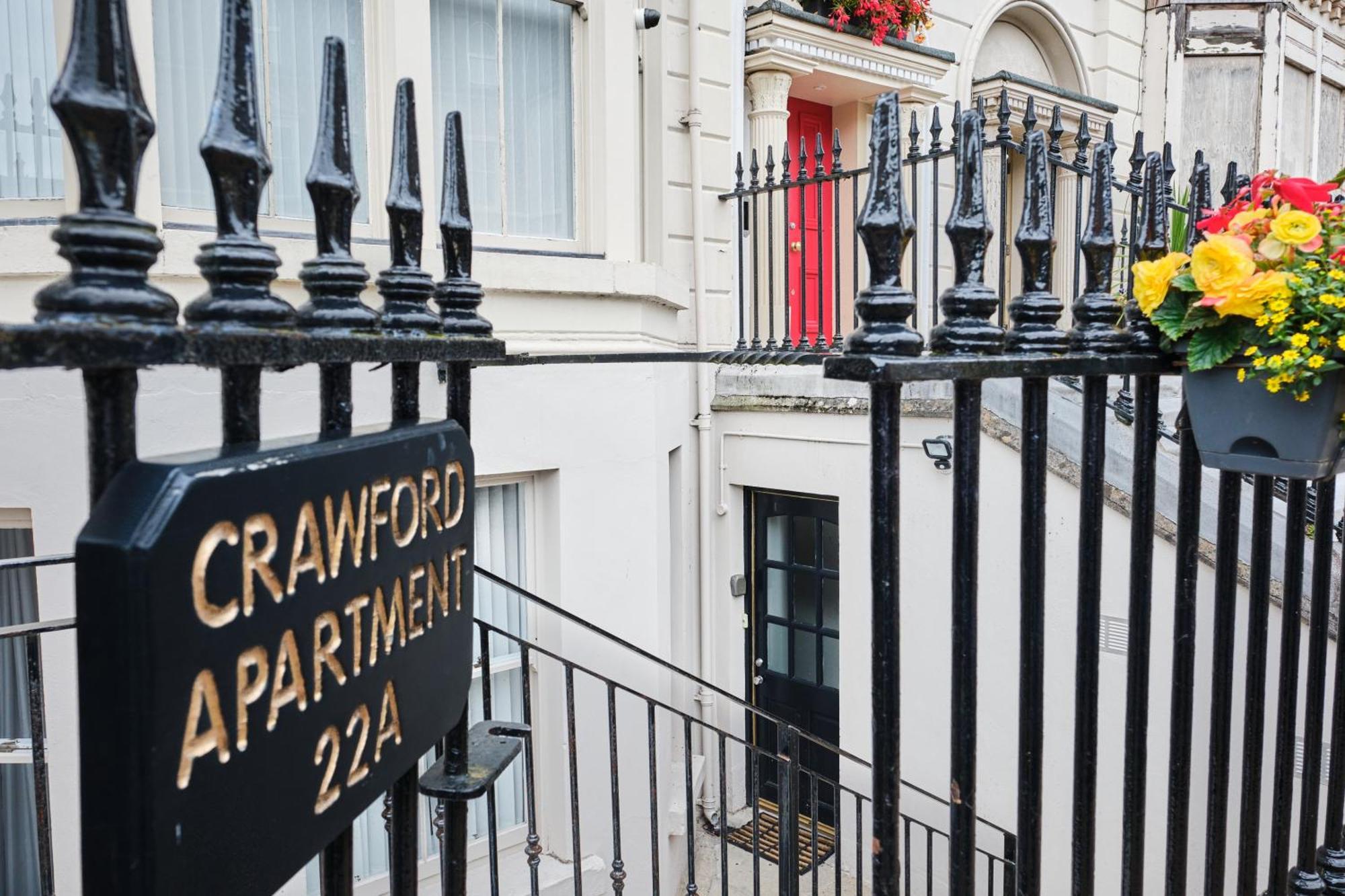 Crawford Square Apartment Лъндъндери Екстериор снимка